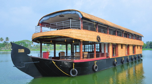 Alappuzha 5 bedroom boathouse
