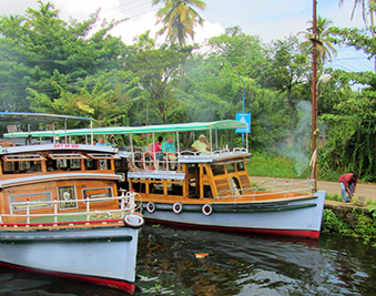 Alappuzha Motorboat